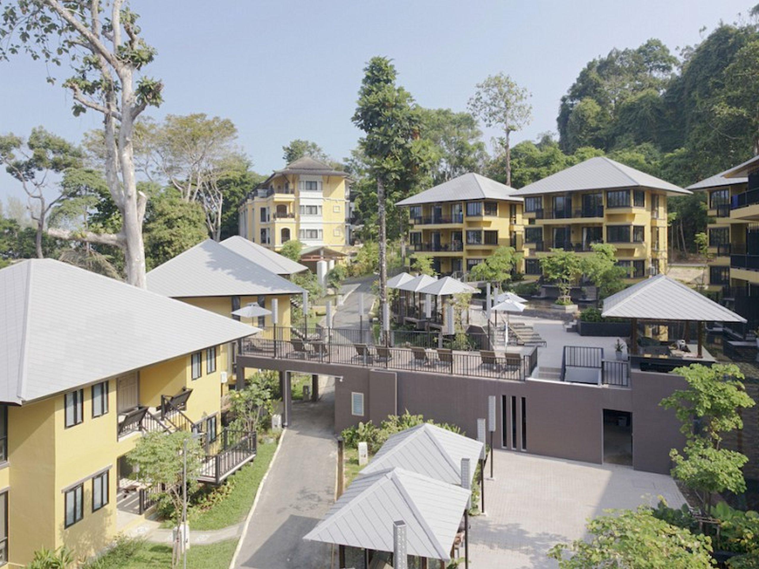 Moracea By Khao Lak Resort Exterior foto The Forest City Eco-Resort