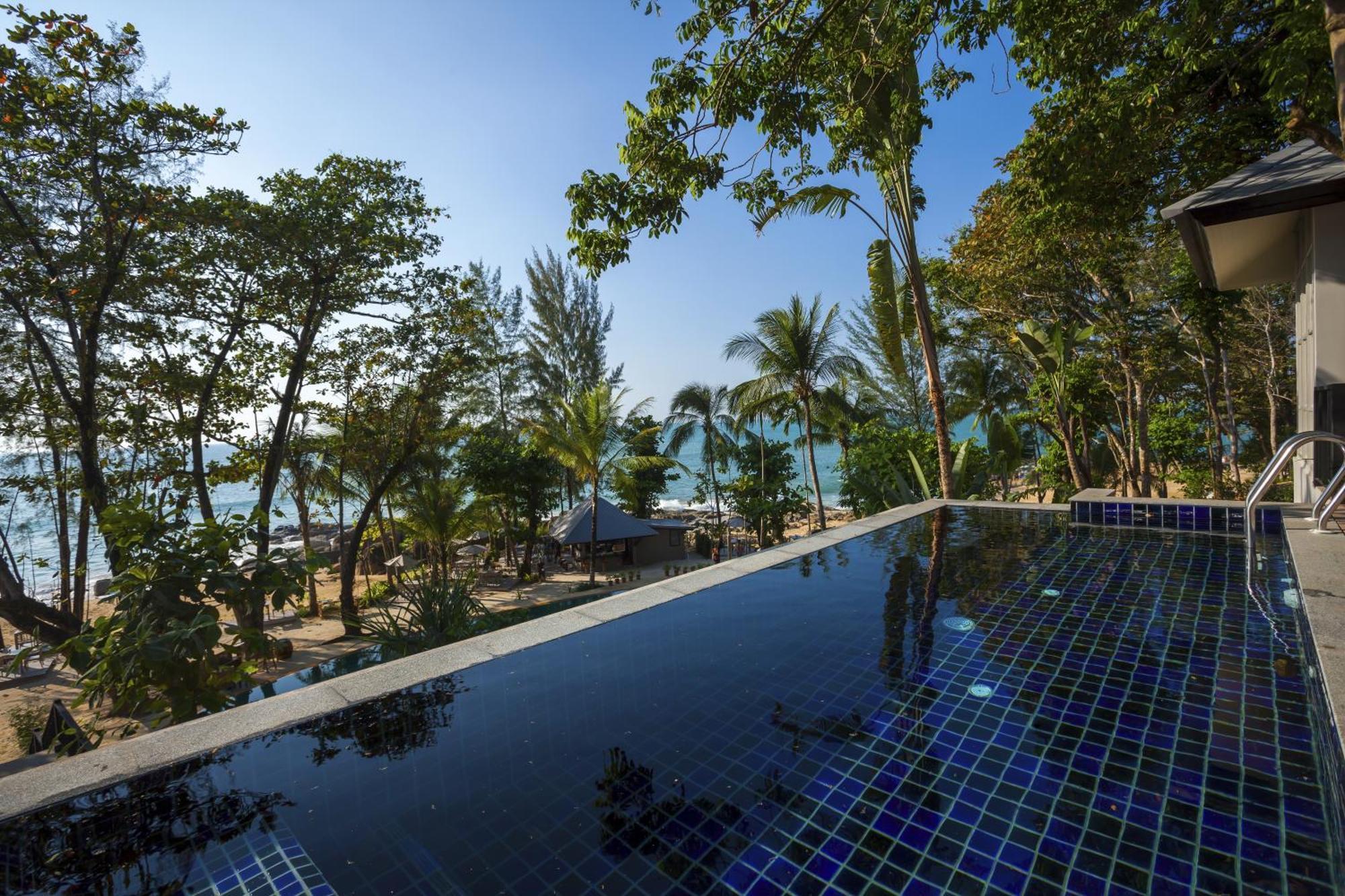 Moracea By Khao Lak Resort Exterior foto The swimming pool at the resort