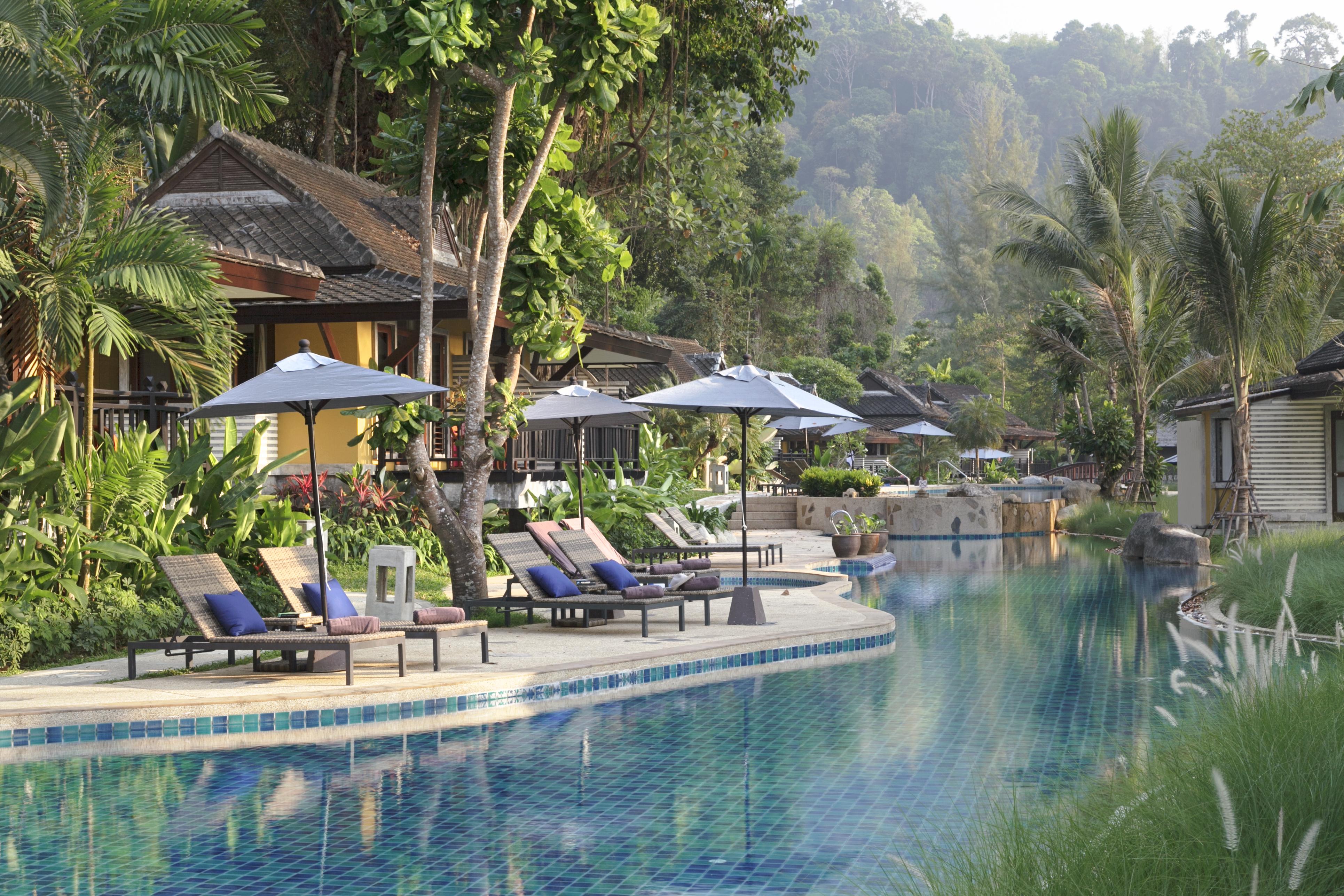 Moracea By Khao Lak Resort Exterior foto The Village