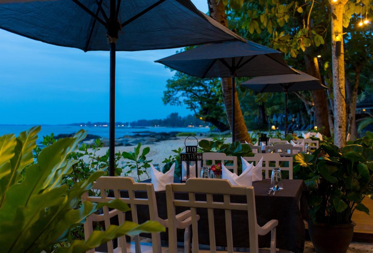 Moracea By Khao Lak Resort Exterior foto The Beach Club